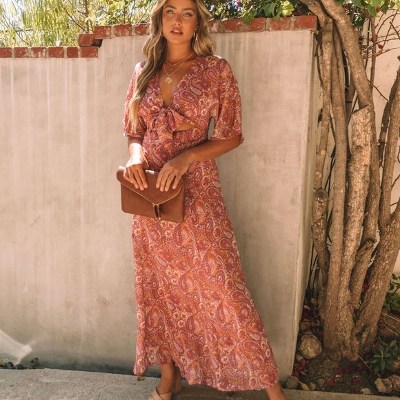 FRENZY PAISLEY TIE FRONT CUTOUT MAXI - Picture 1 of 4